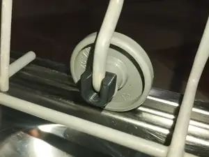 AEG Dishwasher Wheel Clip