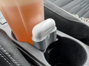 Toyota Auris Airpods Holder