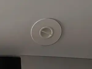 Gas pipe plug with bolt