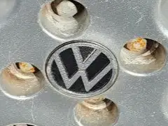 VW Polo 6n2 - alloy rim cap