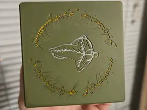 Leaves of Lorien Commander Deck Box