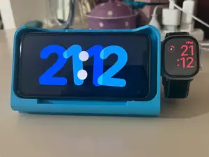 Iphone 17 pro max watch airpods dock magsafe case