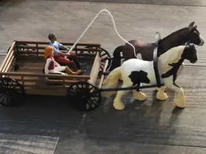 Play Horse Wagon