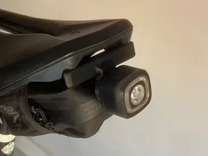 Suporte Traseiro Magicshine + Specialized Power