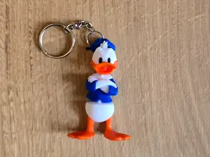 Donald Duck flexi keychain