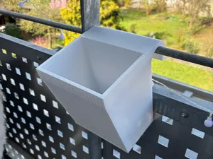 kleiner Blumenkasten
