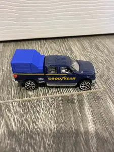 2009 HotWheels Ford F-150 truck cap