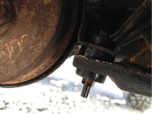 Suzuki SJ410  Transfer Case rubber
