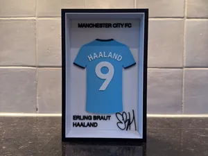 Erling Haaland - Manchester city FC - Jersey Frame
