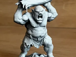miniature troll au tronc