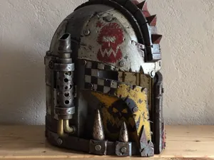 40000k Ork / mandalore mashup helmet
