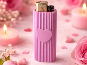 Lighter Case with Heart <3
