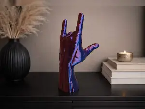 Main lanceuse de toile – Statue Spider-Man