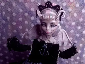 Monster High Rochelle Goyle Wings 