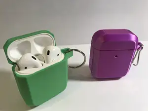 Keychain Flat-Edged AirPods 1/2 Case
