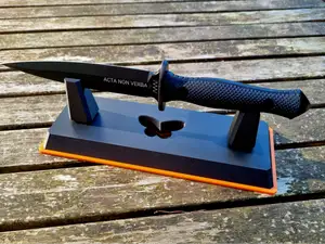 Kamba Knife Stand
