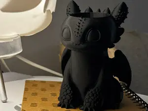Furia Nocturna Chimuelo MINI macetero SIN AMS