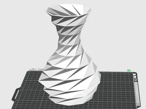 LowPolyVase