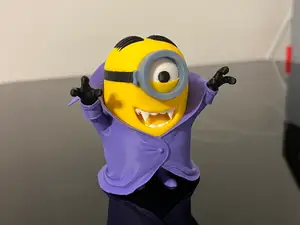 Minion als Vampir
