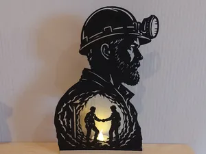 Bergmann Silhouette Tradition im Licht