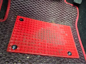 Podpiętek,  Car footrest pad