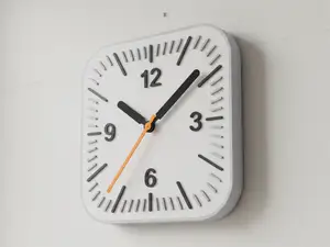 Minimal Wall Clock (Apple Style) – No AMS