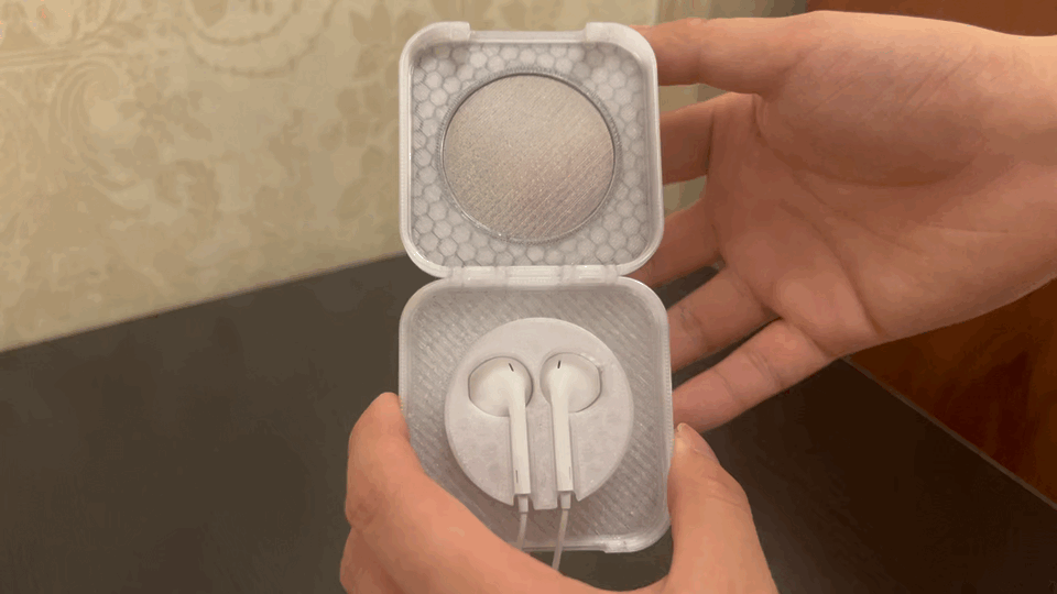 Portable Headphone Cable Organizer/Winder 耳机收纳盒