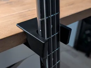 Desk guitar holder 19-35mm