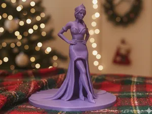 Snow Maiden Elegance