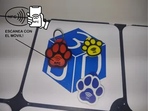Placa identificativa para perros con NFC