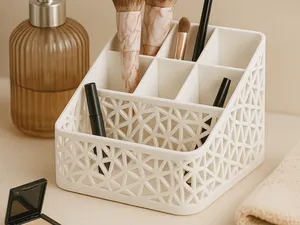 Elegant Lace Desk Organizer