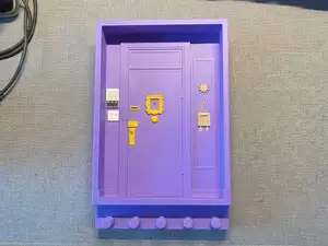 Monica's Door Key Hanger (Friends) - NO AMS