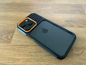 iPhone 14 Pro Hybrid Bumper Case