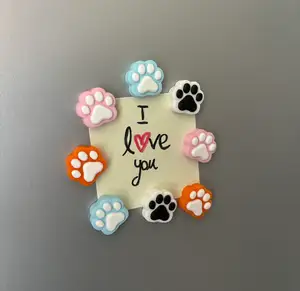 magnet fridge cat paw