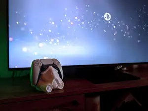Stormtrooper PS5 Controller Stand