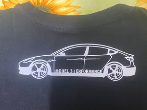 Tesla Model 3 3D per Maglietta