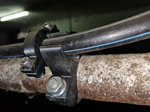 Halter Wand- & Rohrmontage Klipp für 20mm PE Rohr