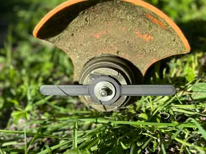 Brush cutter blade