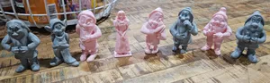 Snow white and the 7 dwarves