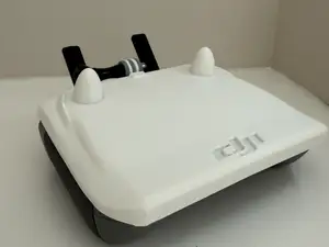 DJI RC2 Sun Hood v3 WithControl Sticks
