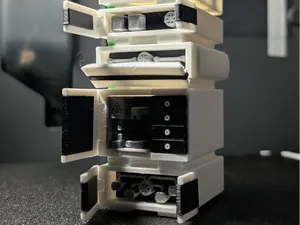 Replica (1:10 scale) HPLC Machine