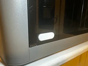 Cover plate for screws on front door on P1S - P2S