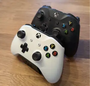 XBOX Controller Stand Double
