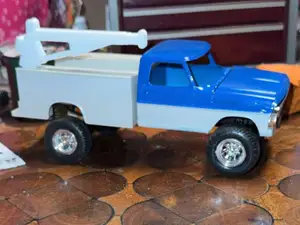 Crane For scale models