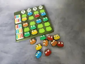 Frog game in box