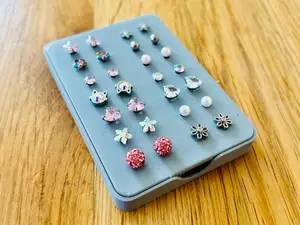 Ohrringbox