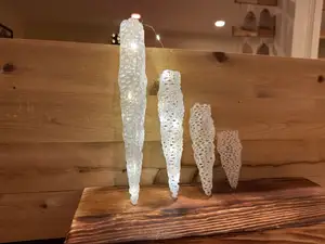 Voronoi Icicles