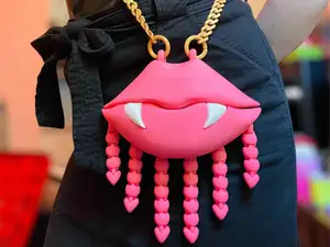 Lip Fang Purse (Fully Functional)