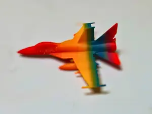 炫酷彩虹战机 飞行姿态 30min打印时间