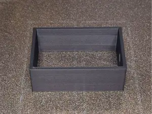 Refrigerator door bracket